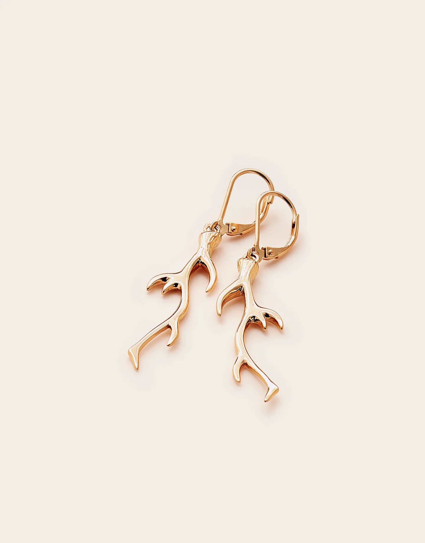 Hunter Gatherer Antler Earrings - Image 3