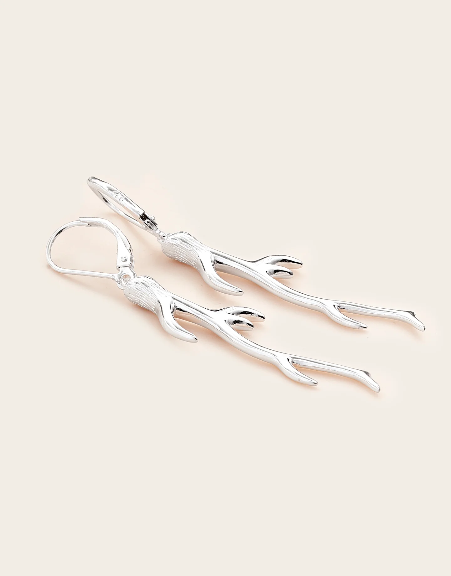 Hunter Gatherer Antler Earrings - Image 5
