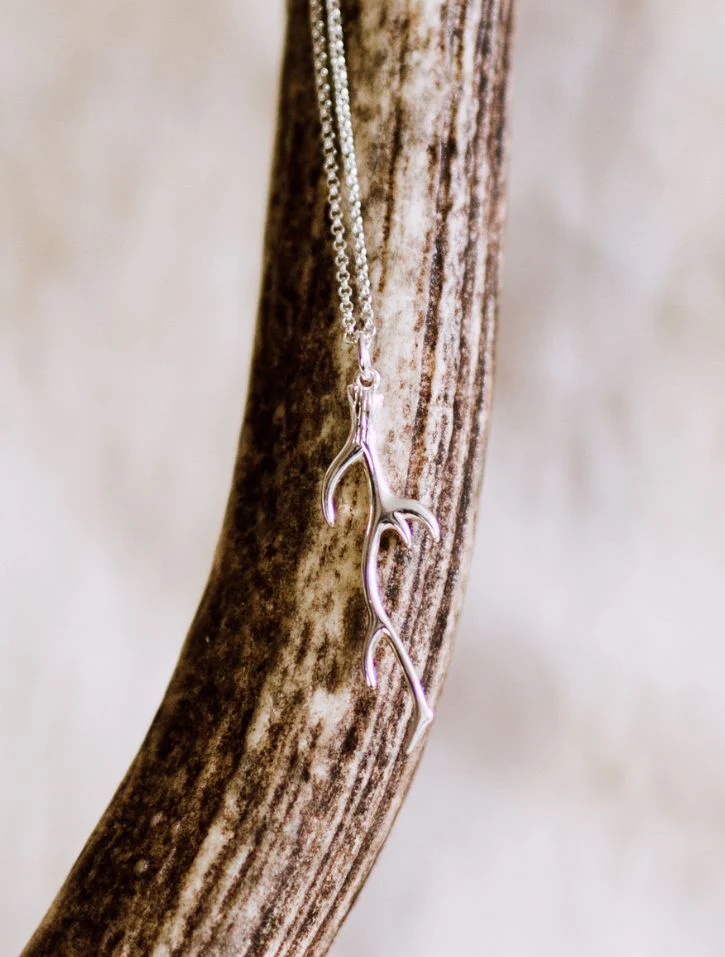 Hunter Gatherer Antler necklace - Image 5