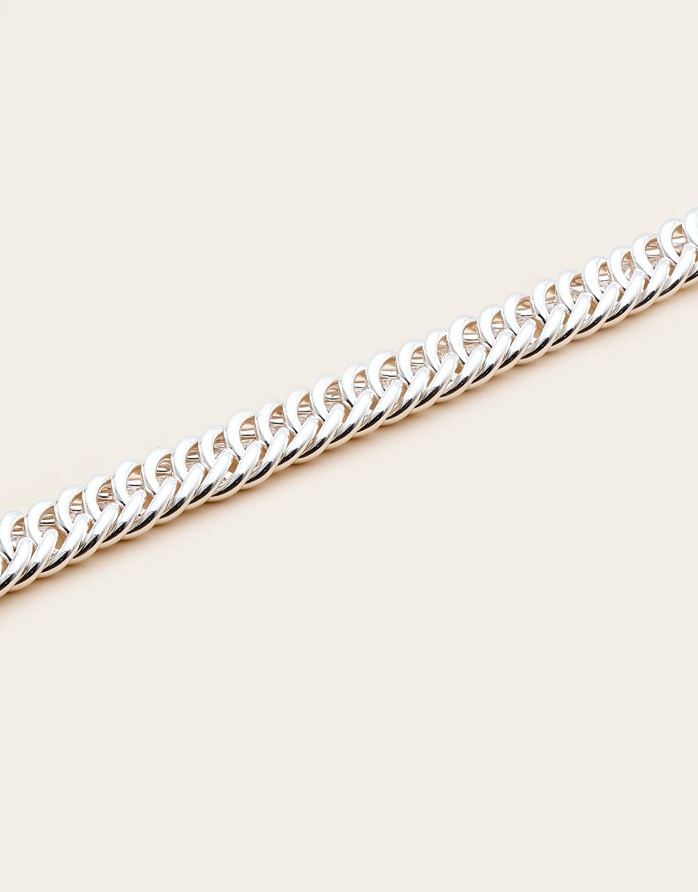 The chunky Longhorn Bracelet - Image 4