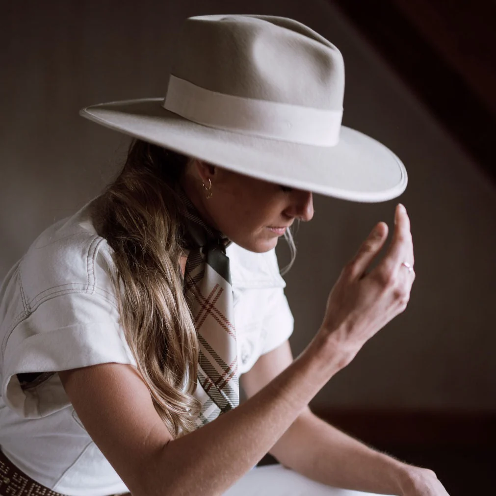 Canterbury Cream / Wide brim Fedora Hat - Image 4
