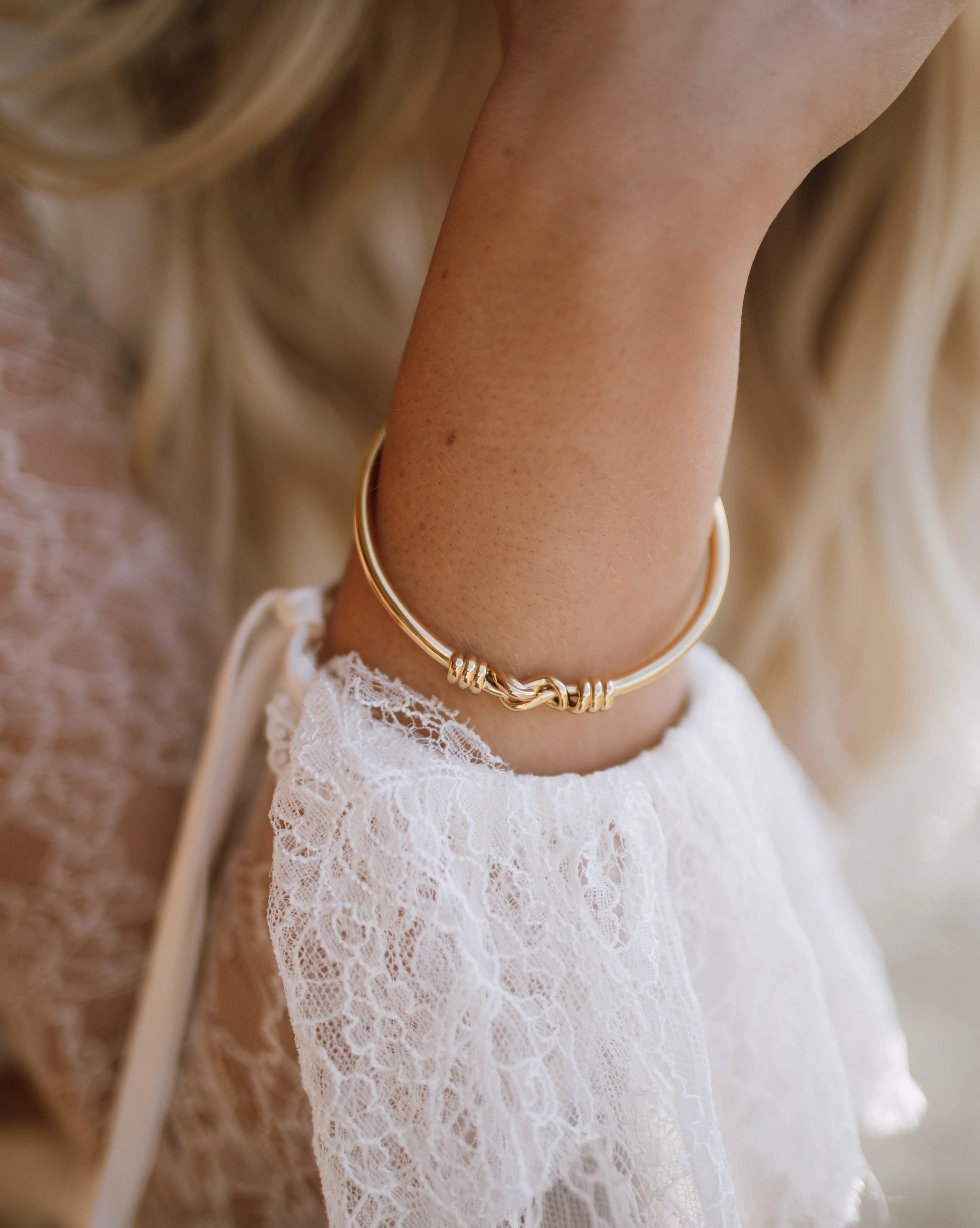 Trailblazer Elegant Eight Bangle - Image 5