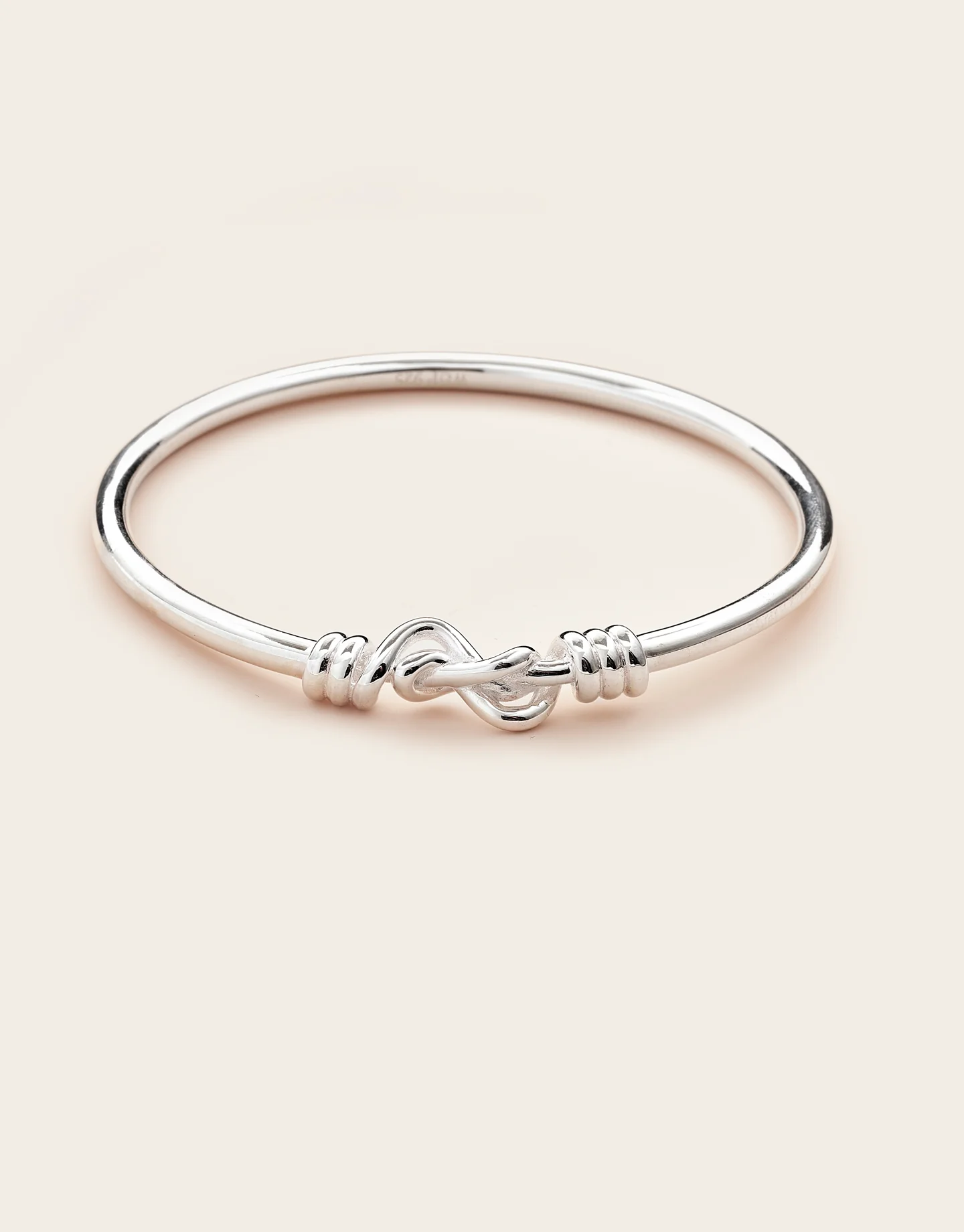 Trailblazer Elegant Eight Bangle - Image 7