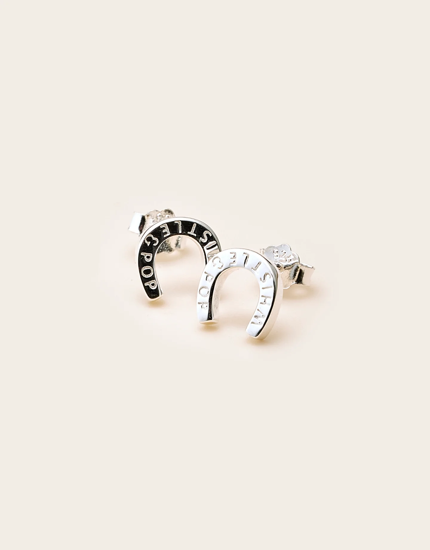 Trailblazer Trusty Steed horseshoe Studs - Image 2