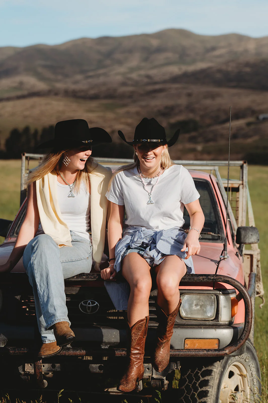 Trailblazer Black / Felt Cowboy Hat - Image 3