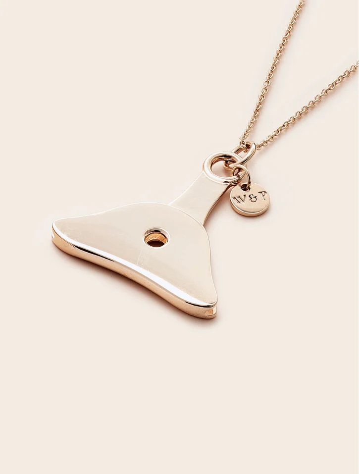 High Country Elegance whistle 9ct Yellow gold Necklace - Image 4