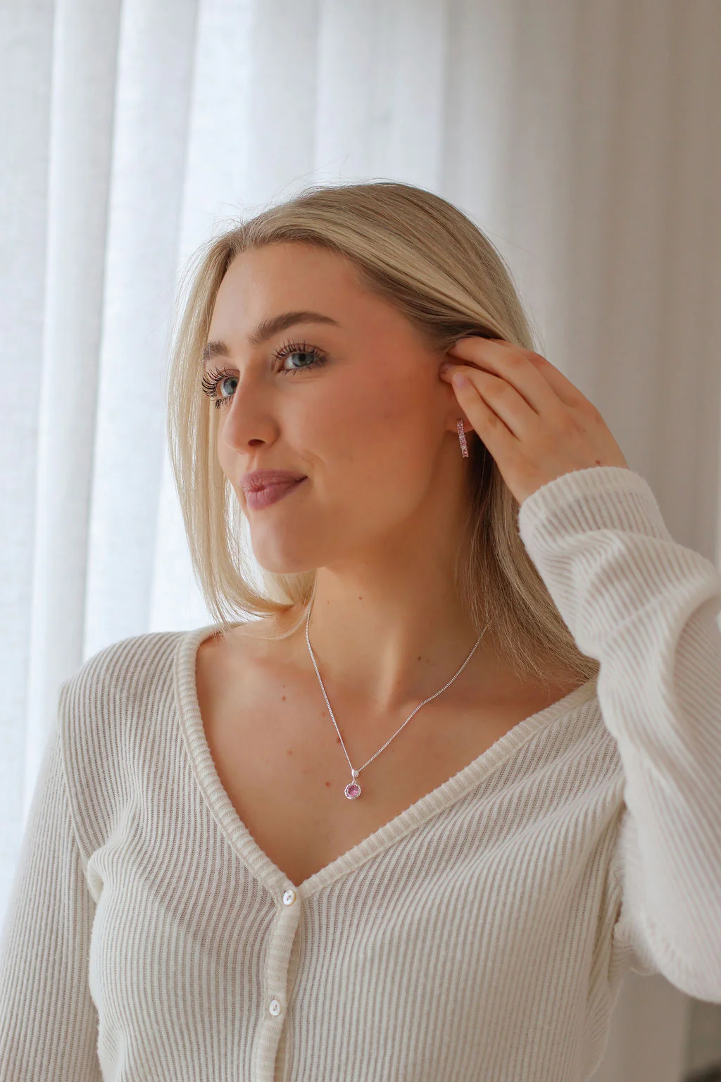 Starkeeper Lupin Pink Stone Necklace - Image 3